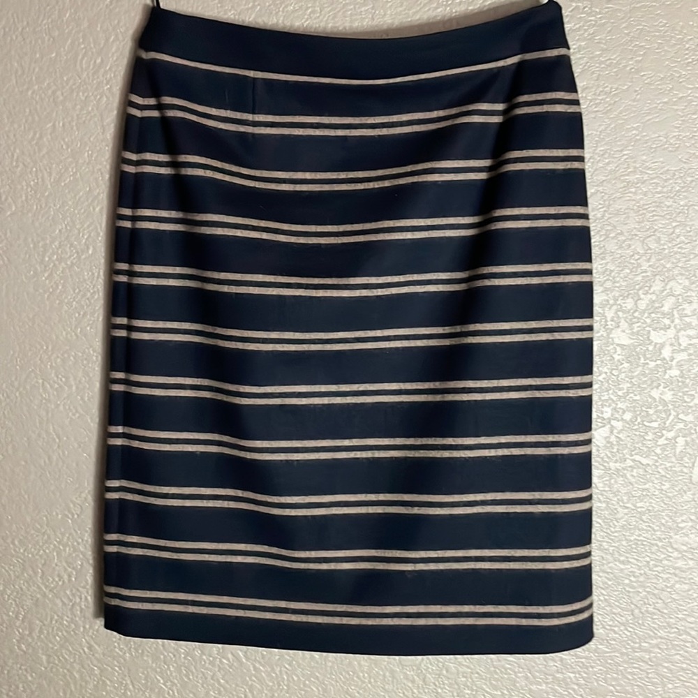 Hugo Boss wool black brown striped pencil skirt US 4